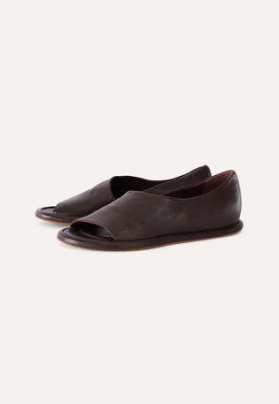 Schuh mit Aussparungen, Dunkles Braun, webstill