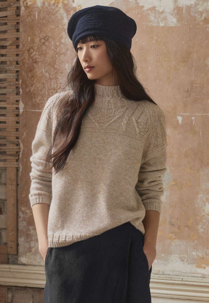 Pullover mit Zopfmusterpasse, Blasses Naturbeige, completeTheLook