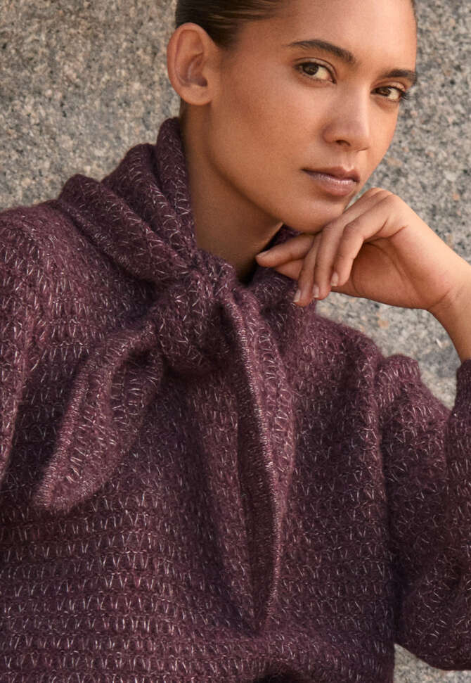 Dreieckiger Fangmuster-Schal, Dunkle Pflaume, completeTheLook