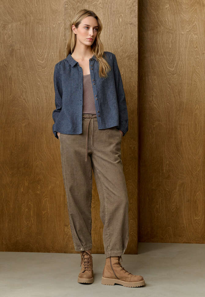 Bluse mit eingewebten Punkten, Zartes Indigo, completeTheLook