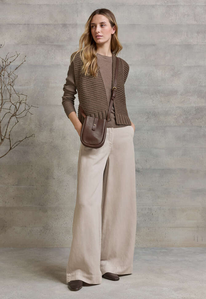 Handgestrickte Weste, Kaffeegrau, completeTheLook