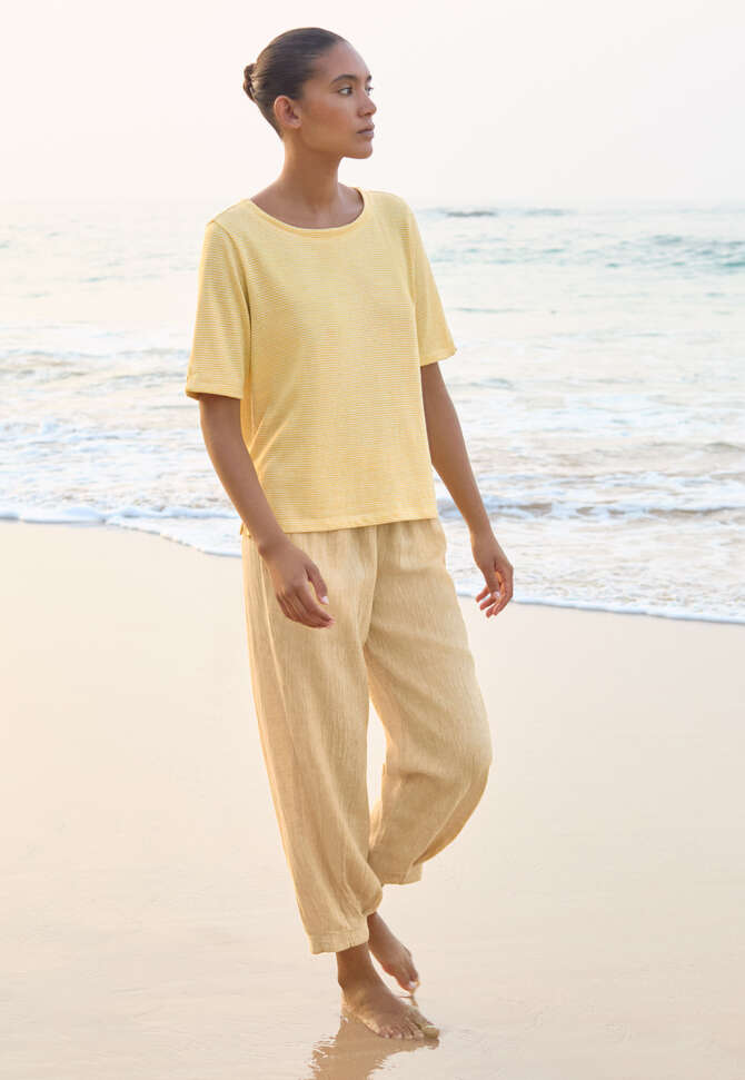 Schmal zulaufende Crinkle-Hose, Zartes Gelb, completeTheLook