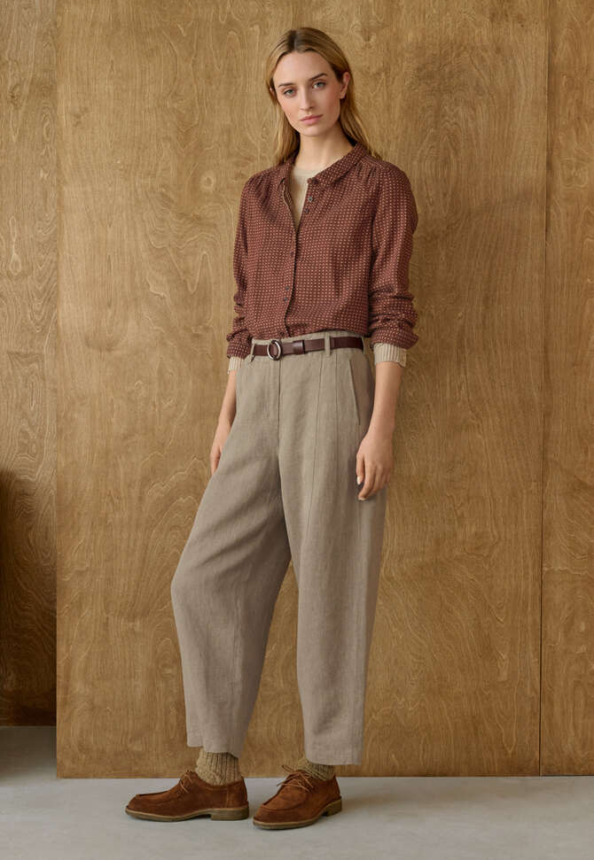 Bluse mit eingewebten Punkten, Rostrot, completeTheLook