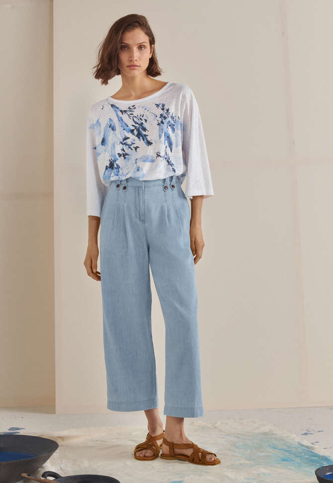 Indigo-gef&auml;rbte, k&uuml;rzer geschnittene Hose, Blasses Denimblau, completeTheLook